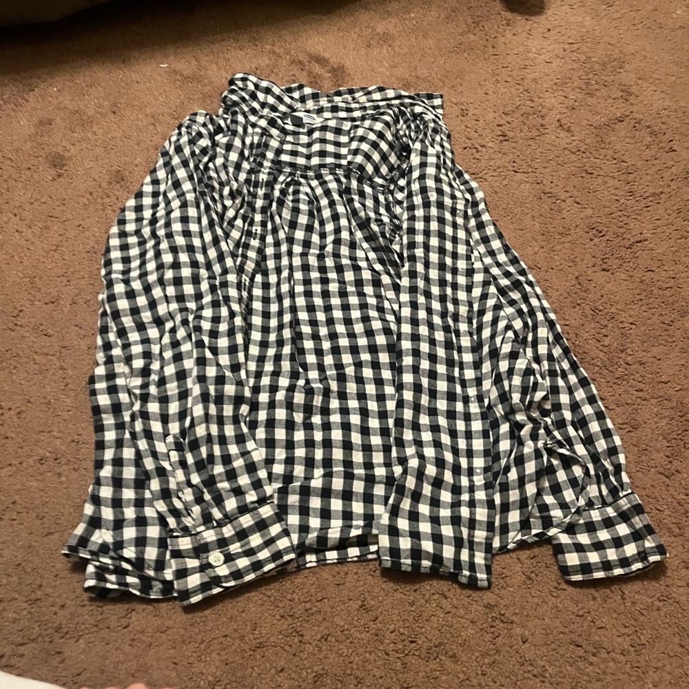 Old Navy Black and White Checkered Shirt